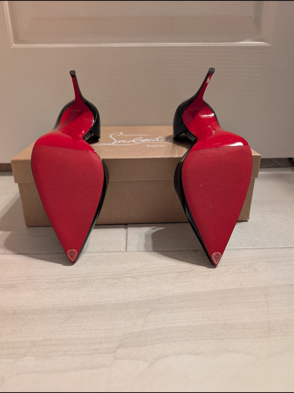 Christian Louboutin Iriza 100 Black Patent - Picture 3 of 7